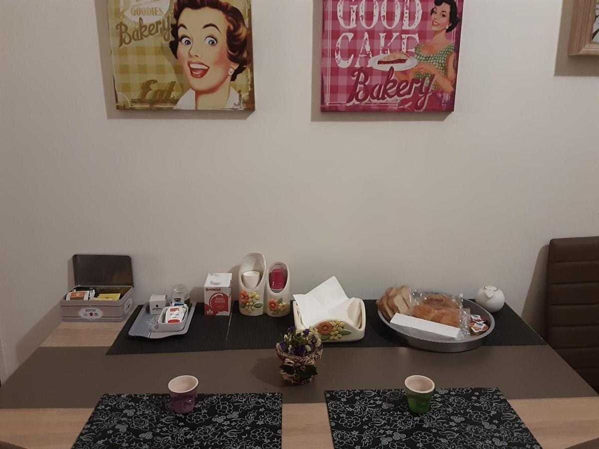 B&B Emily Brindisi Eksteriør bilde